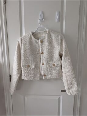 Abercrombie & Fitch Cream Tweed Cropped Blazer - Size XS
